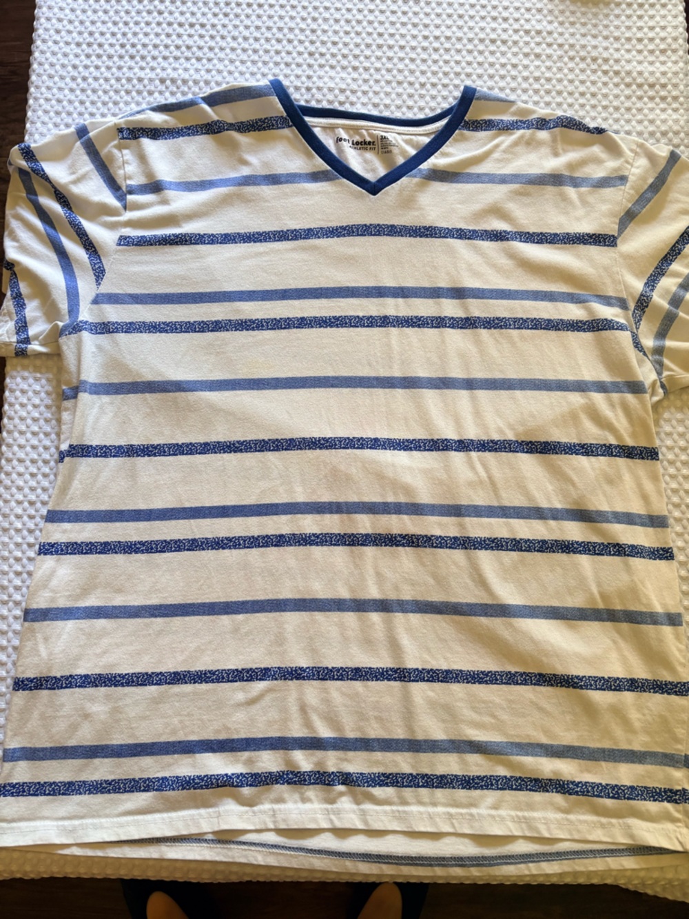 Men's Short Sleeve Striped Tee in Cream‎ and Blue